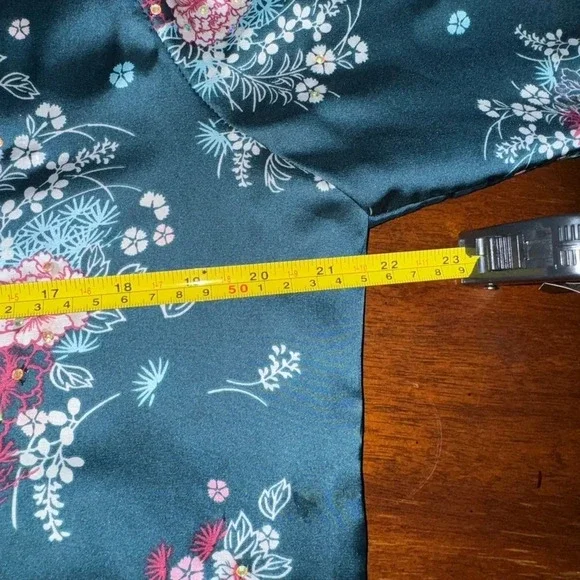 Concept Collection Satin printed floral Teal Kurta size Medium - Picture 7 of 8